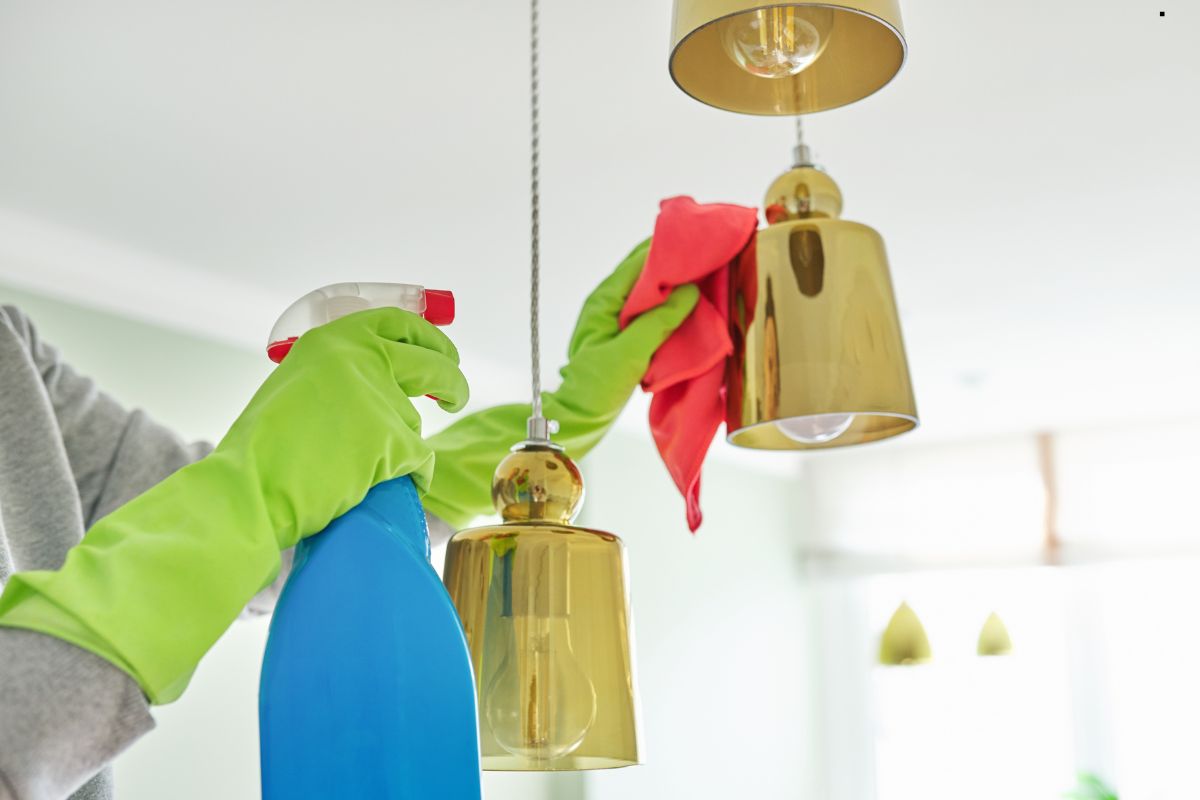 Chandelier Cleaning